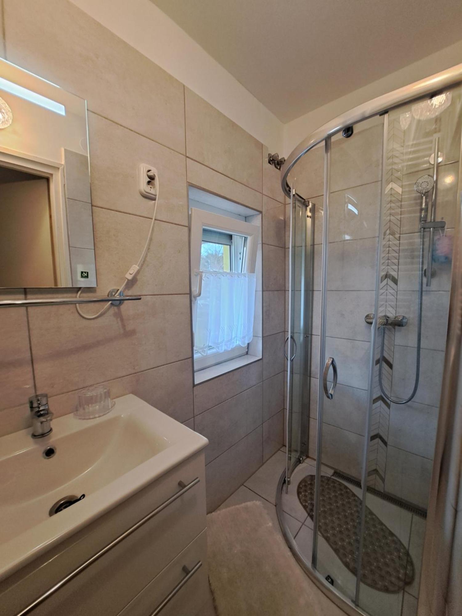 Jazmin Apartman Zalakaros Zewnętrze zdjęcie